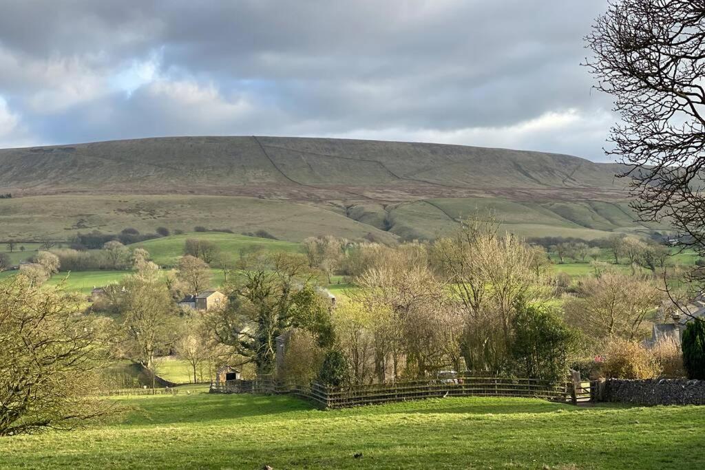 Sawley In The Forest Of Bowland - Cosy Cottage. คลิเธอโร ภายนอก รูปภาพ